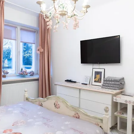 Vintage Ultracentral Apartment