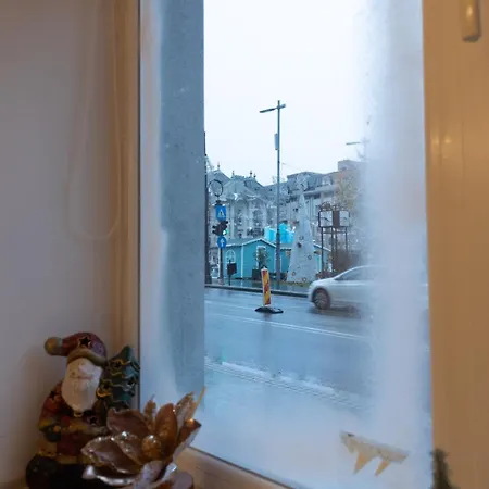 Vintage Ultracentral Apartment