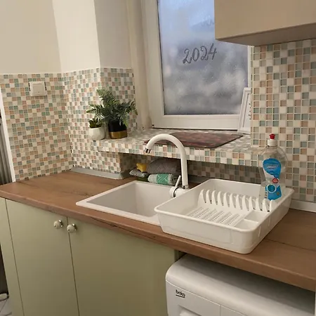 Vintage Ultracentral Apartment