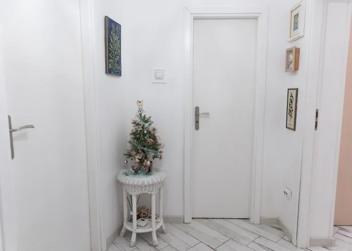 Vintage Ultracentral * קריובה