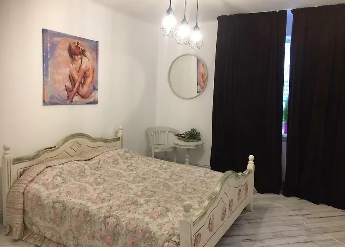 Vintage Ultracentral קריובה